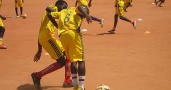 Une équipe de football pour Djoudandou